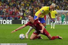 年轻且拥有 年轻且拥有